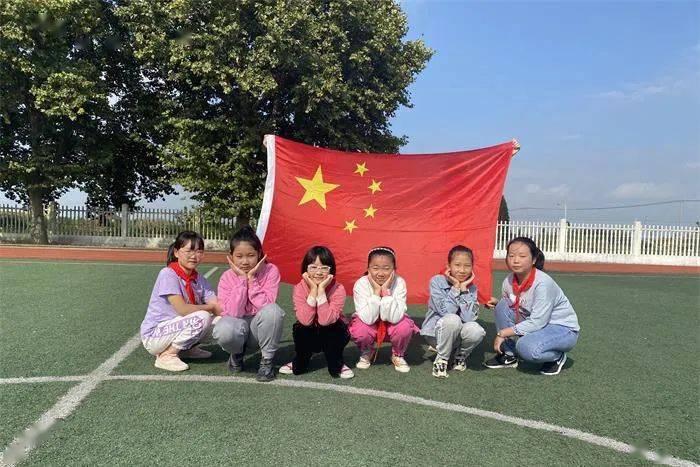 豆娃奥特曼